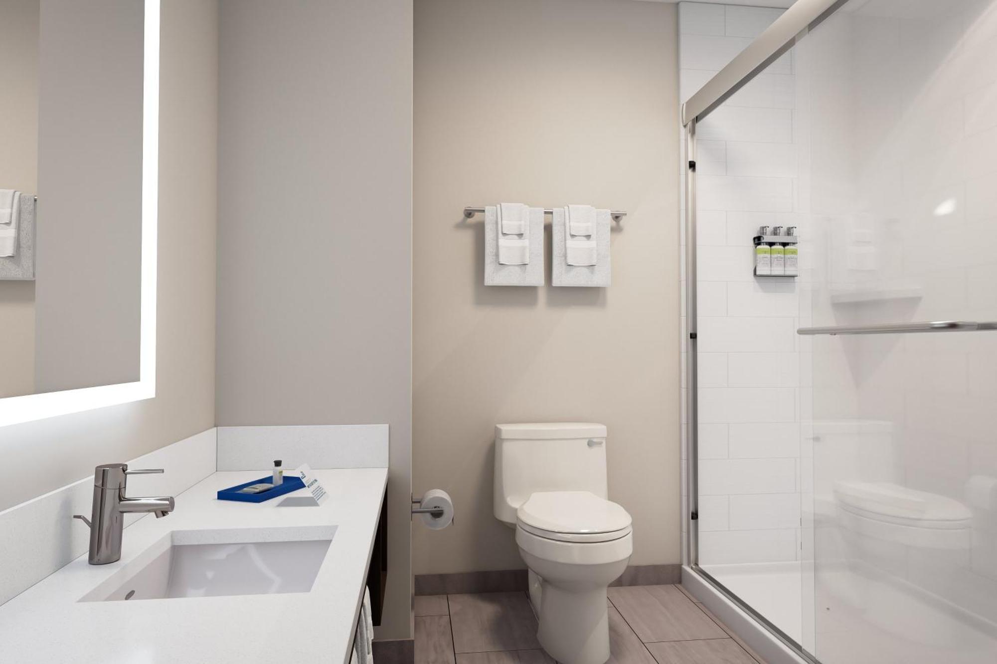 Holiday Inn Express & Suites Haltom City - Ft. Worth By Ihg Dış mekan fotoğraf